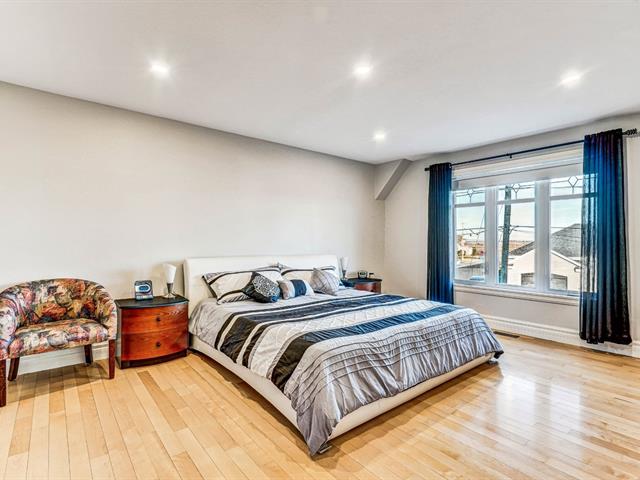 Two or more storey sold, Saint-Philippe