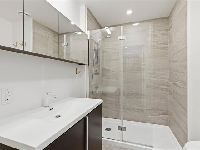 Salle de bains attenante à la CCP