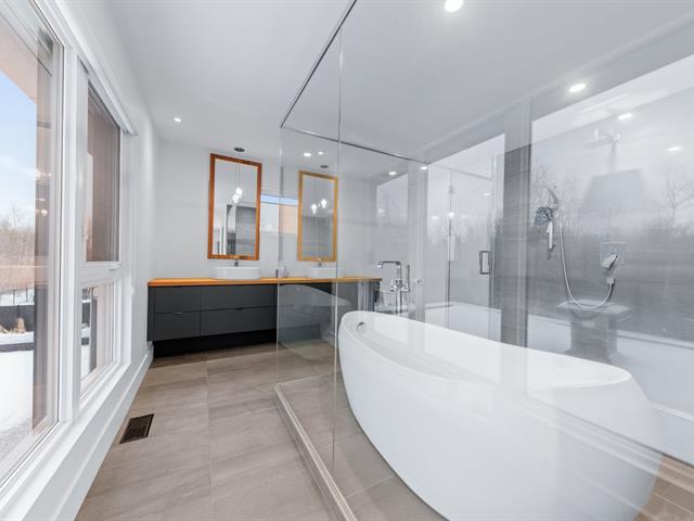 Salle de bains attenante à la CCP