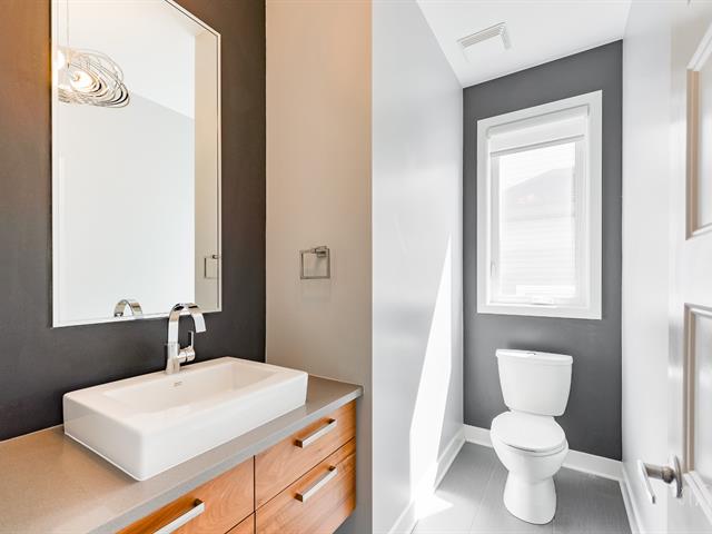 Accès au plan d'eau