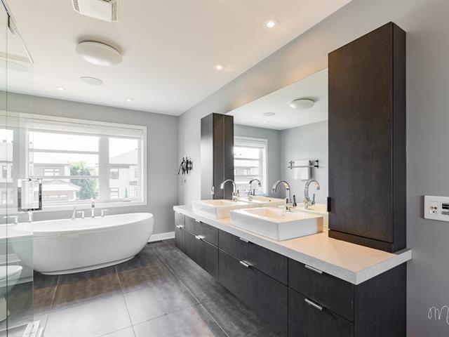 Salle de bains attenante à la CCP