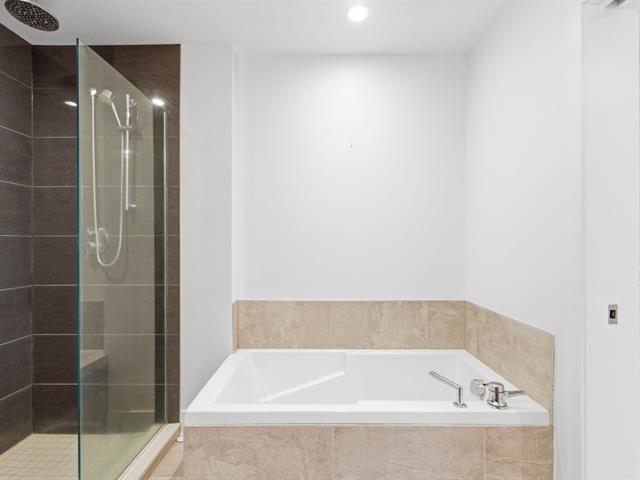 Salle de bains attenante à la CCP