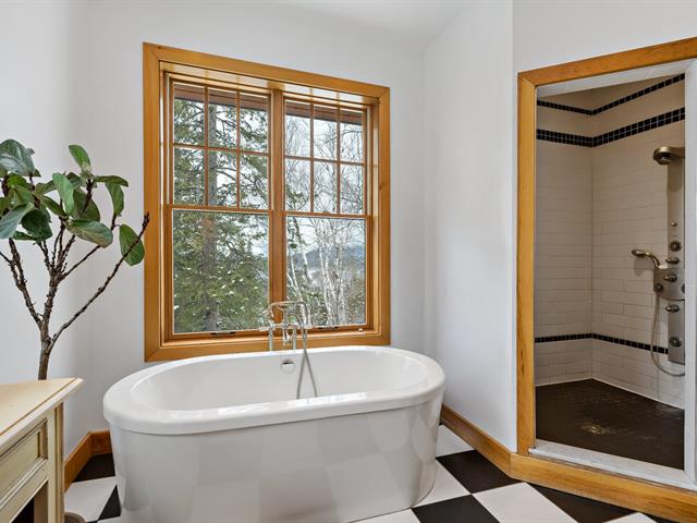 Salle de bains attenante à la CCP