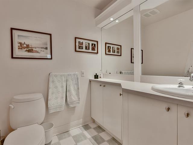 Salle de bains attenante à la CCP