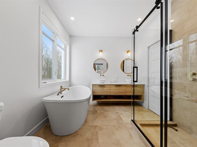 Salle de bains attenante à la CCP