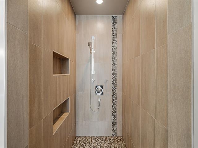 Salle de bains attenante à la CCP
