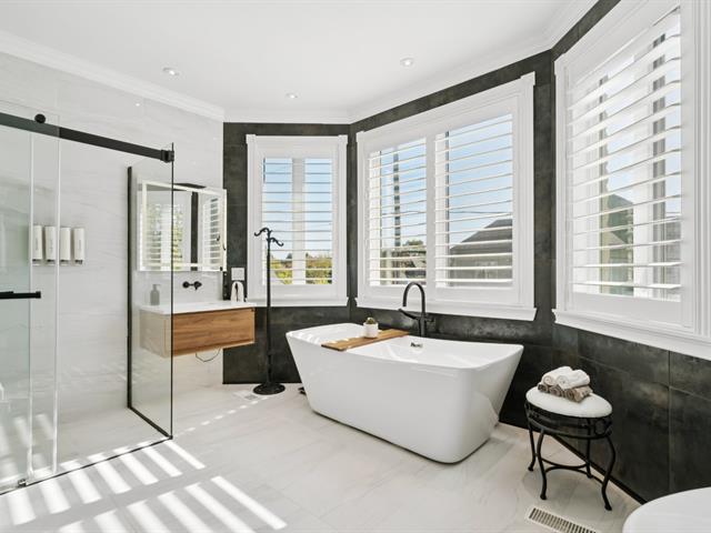 Salle de bains attenante à la CCP