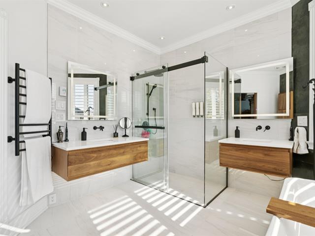 Salle de bains attenante à la CCP