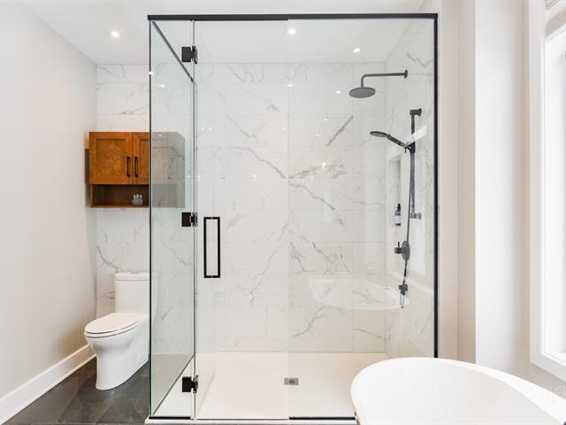 Salle de bains attenante à la CCP