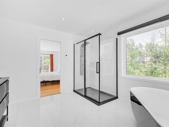 Salle de bains attenante à la CCP