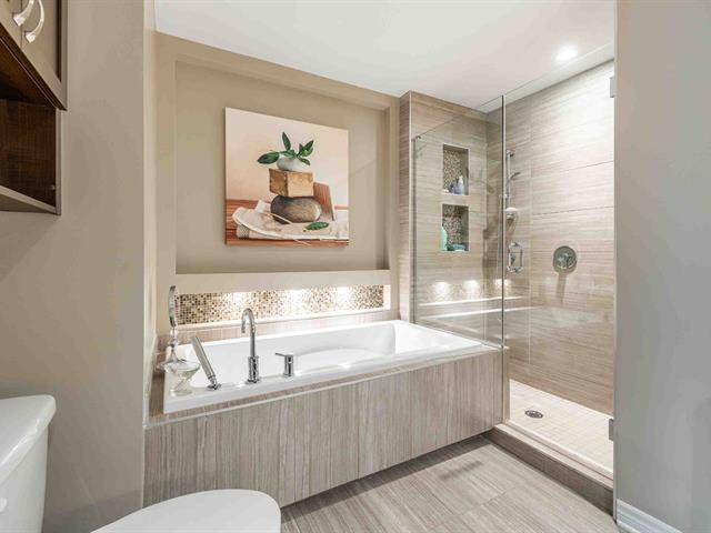 Salle de bains attenante à la CCP