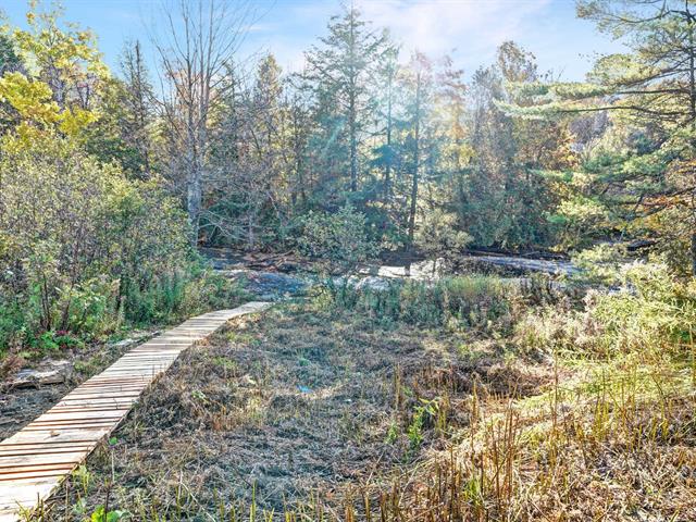 Accès au plan d'eau