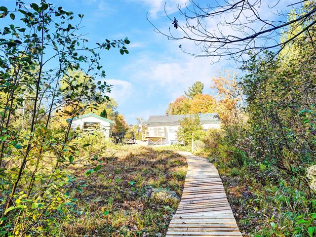 Accès au plan d'eau