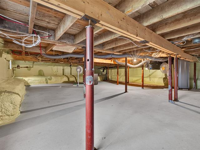 Cave/ chambre froide