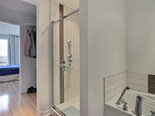 Salle de bains attenante à la CCP