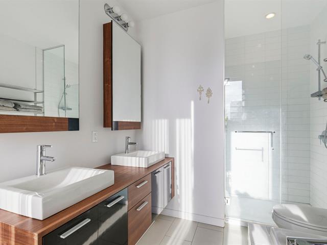 Salle de bains attenante à la CCP