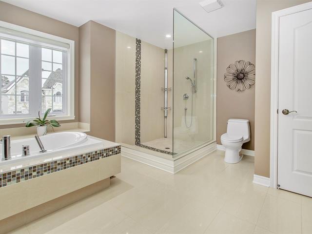 Salle de bains attenante à la CCP