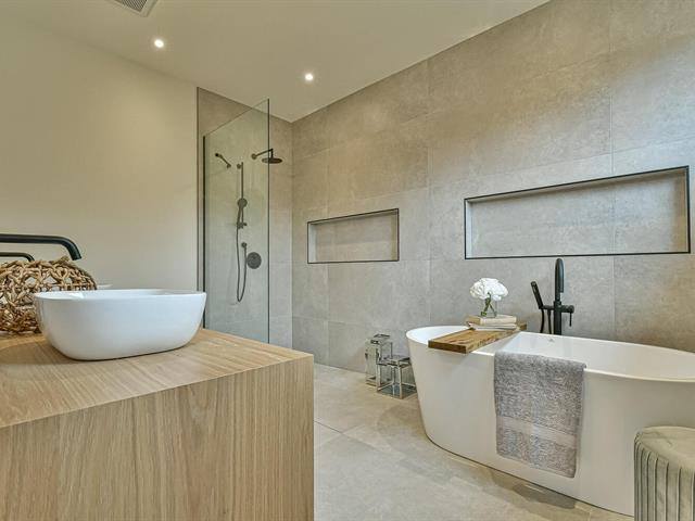 Salle de bains attenante à la CCP