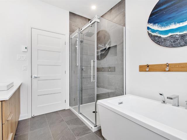 Salle de bains attenante à la CCP