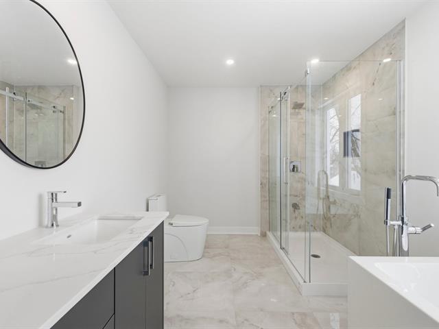 Salle de bains attenante à la CCP