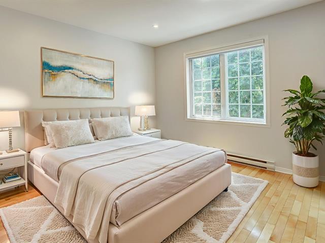 Maison à étages à vendre, Montréal (Saint-Laurent)