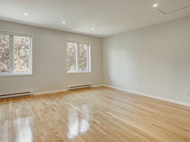 Maison à étages à vendre, Montréal (Saint-Laurent)