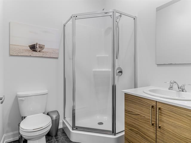Ensuite bathroom