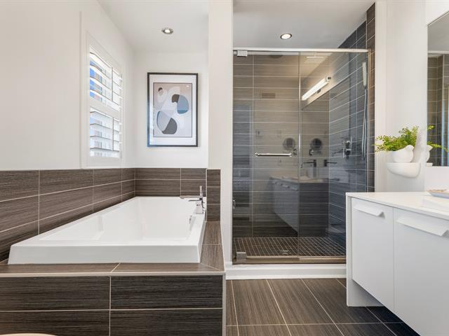 Salle de bains attenante à la CCP