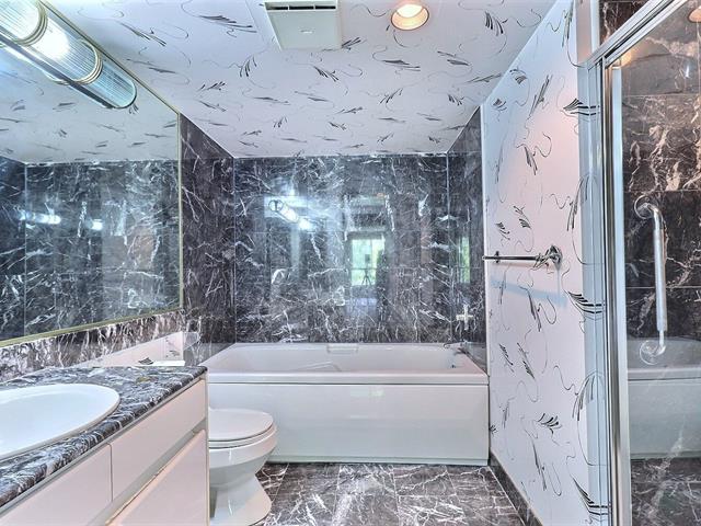 Salle de bains attenante à la CCP