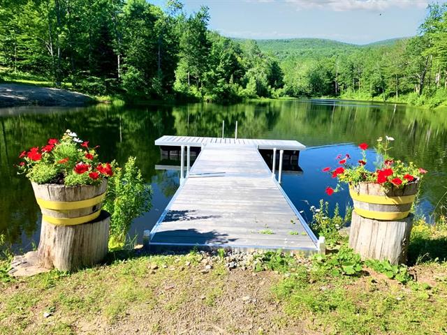 Accès au plan d'eau