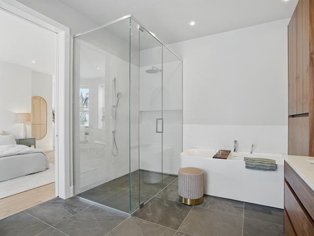 Salle de bains attenante à la CCP