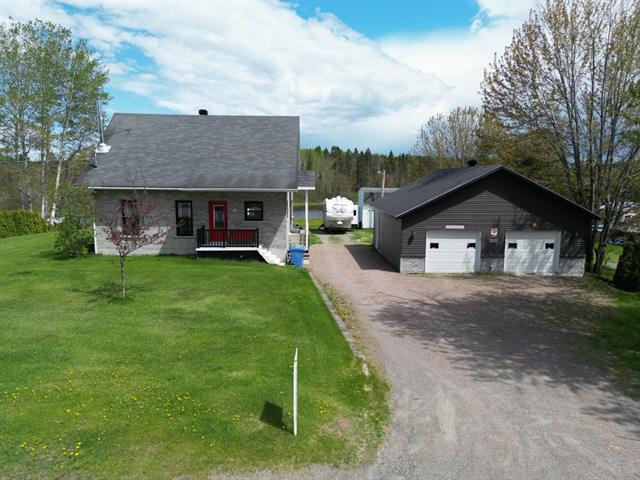 maison à vendre Saguenay (Jonquière)