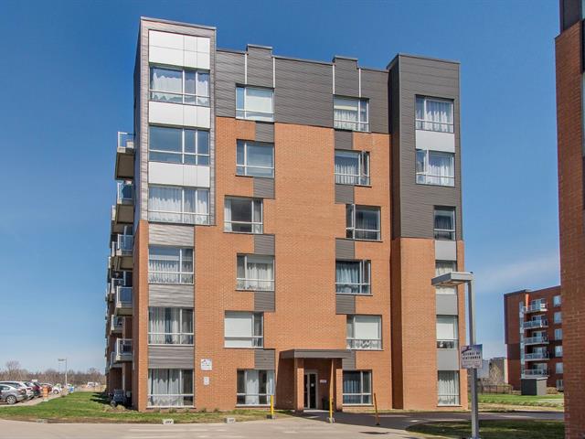 Façade