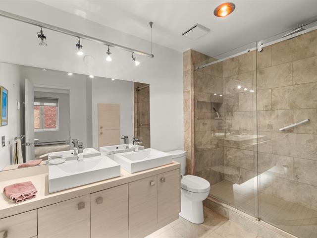 Salle de bains attenante à la CCP