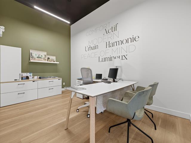 Location d'espace commercial/Bureau à louer, Kirkland