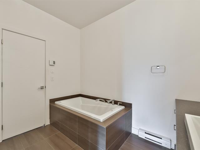 Salle de bains attenante à la CCP