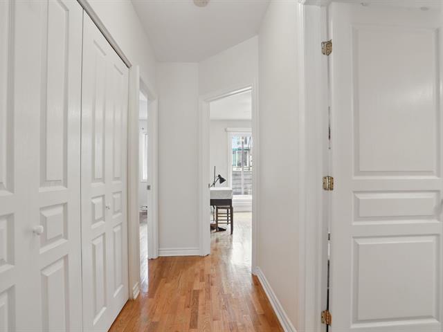 PASAGEWAY