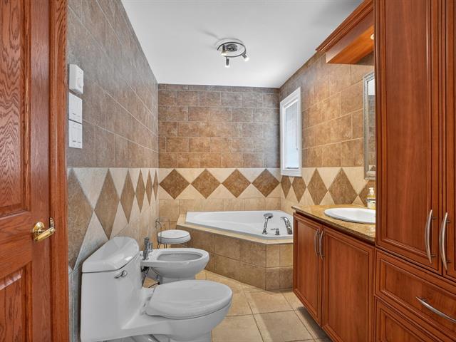 Salle de bains attenante à la CCP