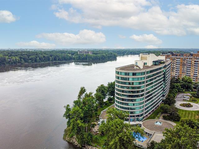 Vue sur l'eau