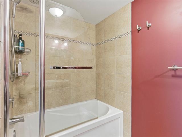 Salle de bains attenante à la CCP