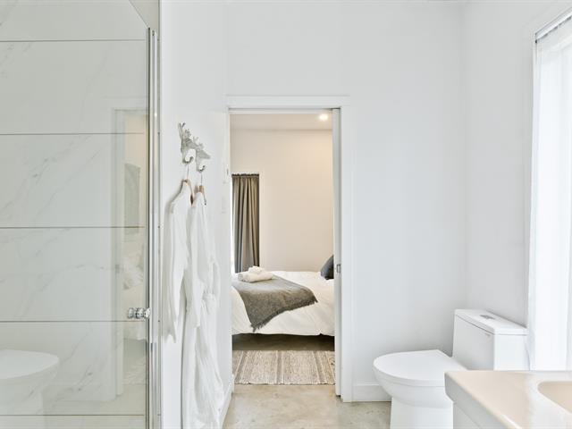 Salle de bains attenante à la CCP