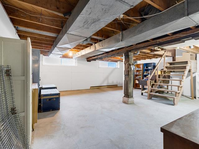 Cave/ chambre froide