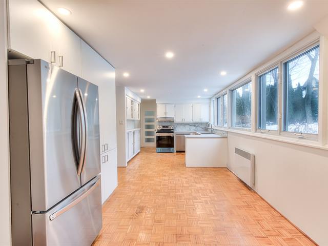 Maison à paliers multiples à louer, Beaconsfield