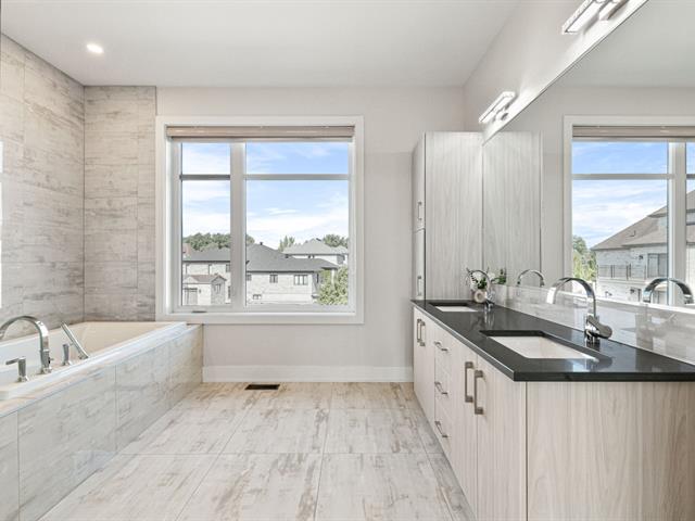 Salle de bains attenante à la CCP