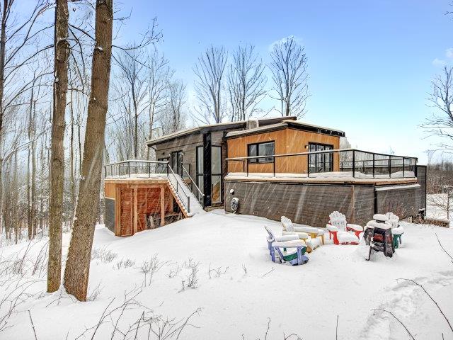Two or more storey for sale, Bromont