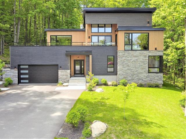 Two or more storey for sale, Bromont