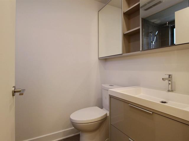 Ensuite bathroom