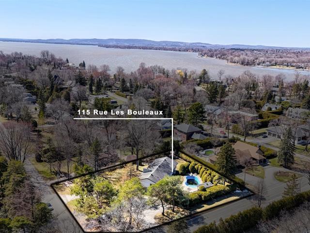 maison à vendre Laval (Laval-sur-le-Lac)