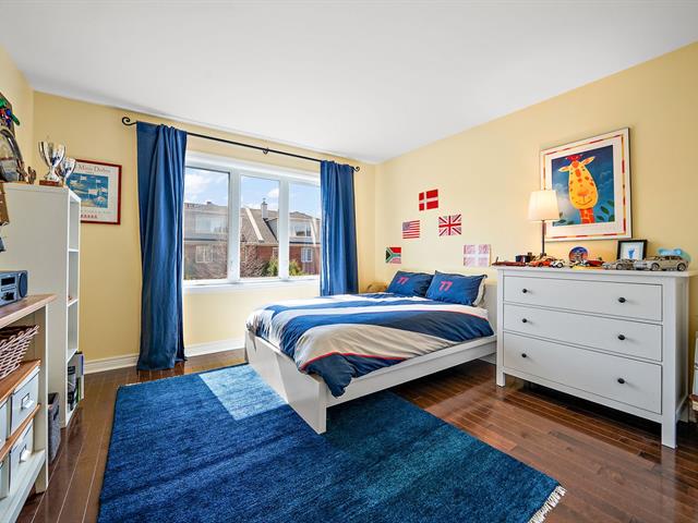 Maison à étages à vendre, Montréal (Saint-Laurent)