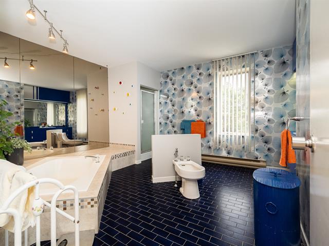 Salle de bains attenante à la CCP